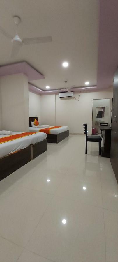 Hotel Radhika Inn Trimbak Dış mekan fotoğraf